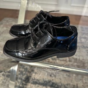 Boys Patent Leather Black Dress Shoe